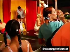 Masacre anale a video donne mature troie San Valentin