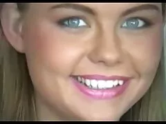 Tutto nel culo video porno di donne mature italiane di Paige