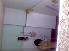 Mettere lo spettacolo sotto la video porno mogli mature doccia